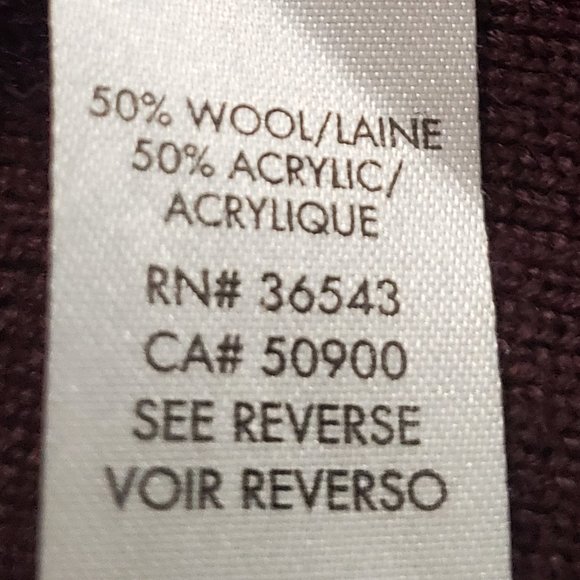 Calvin Klein (XS Long sleeve top) - Picture 7 of 8